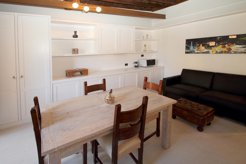 Lhp Suite Roma Trastevere Room photo