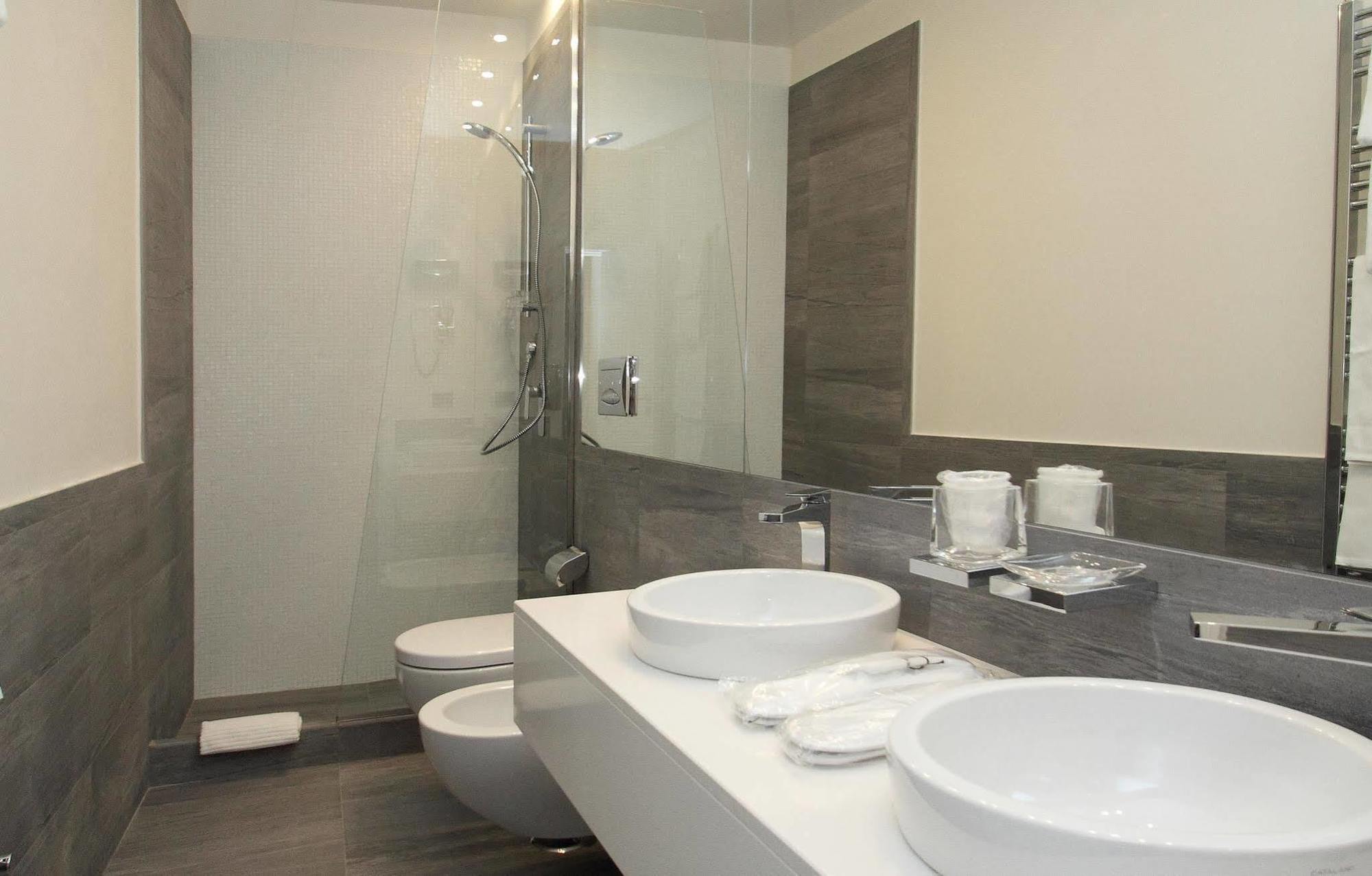 Lhp Suite Roma Trastevere Exterior photo